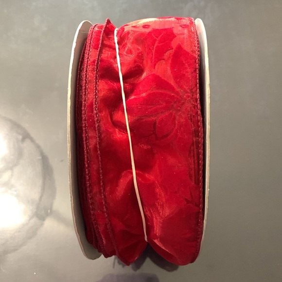 2” red flocked wired ribbon 20 meters - Picture 2 of 3